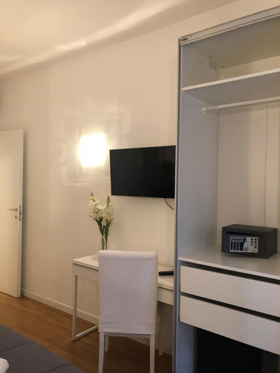 Residenza Giulia Al Colosseo Roma Eksteriør bilde
